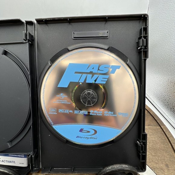 Fast Five (DVD, 2011) - Picture 4 of 6